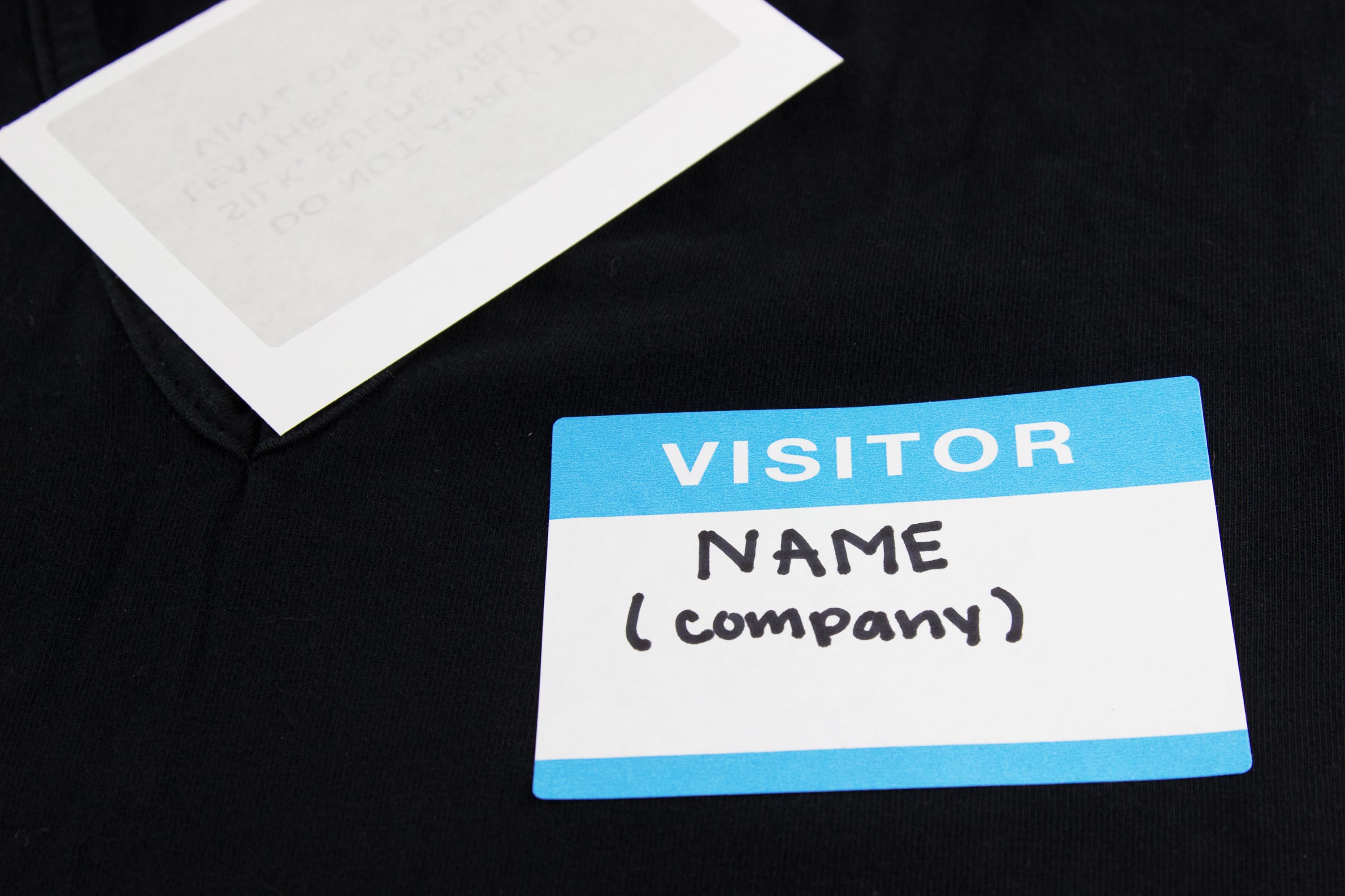 SICURIX Visitor Adhesive Badges 2 Per Sheet 100 Pack WHITE (67630)